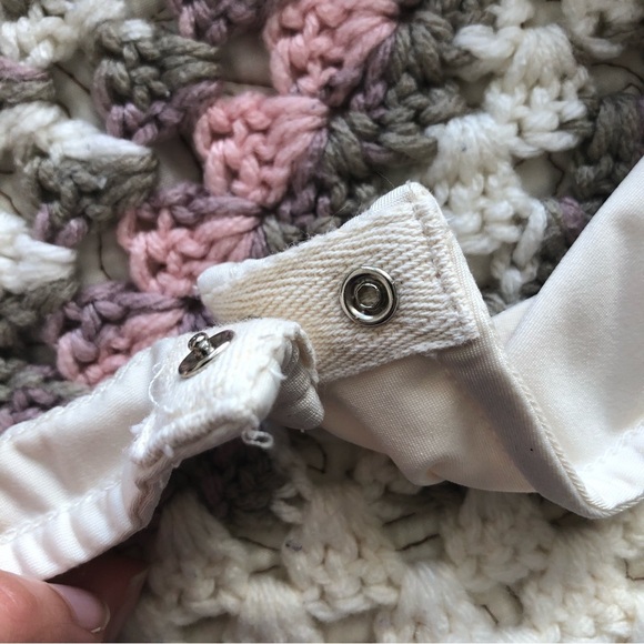 L’academie Floral off-shoulder Bodysuit - Picture 8 of 12